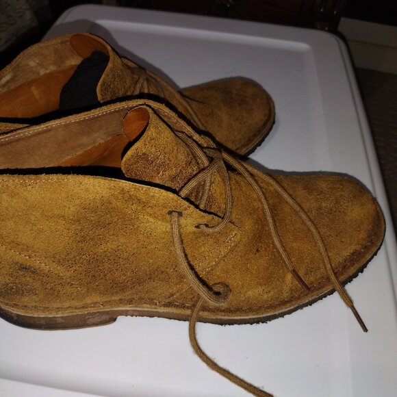 Uggs Leather Boots - Picture 3 of 6